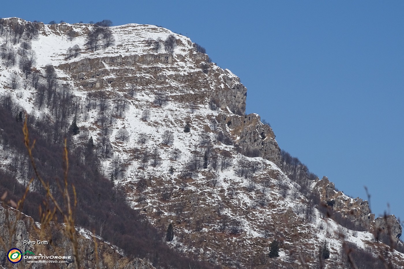 52 Maxi zoom sul Pizzo Grande del Sornadello.JPG